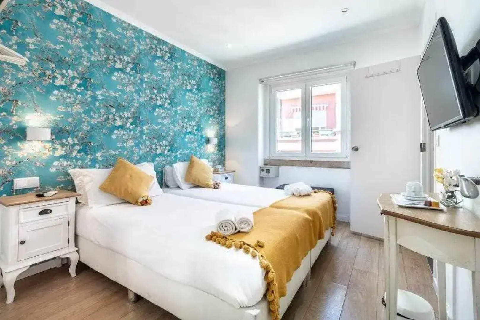 Lisbon Terrace Suites Special for Groups