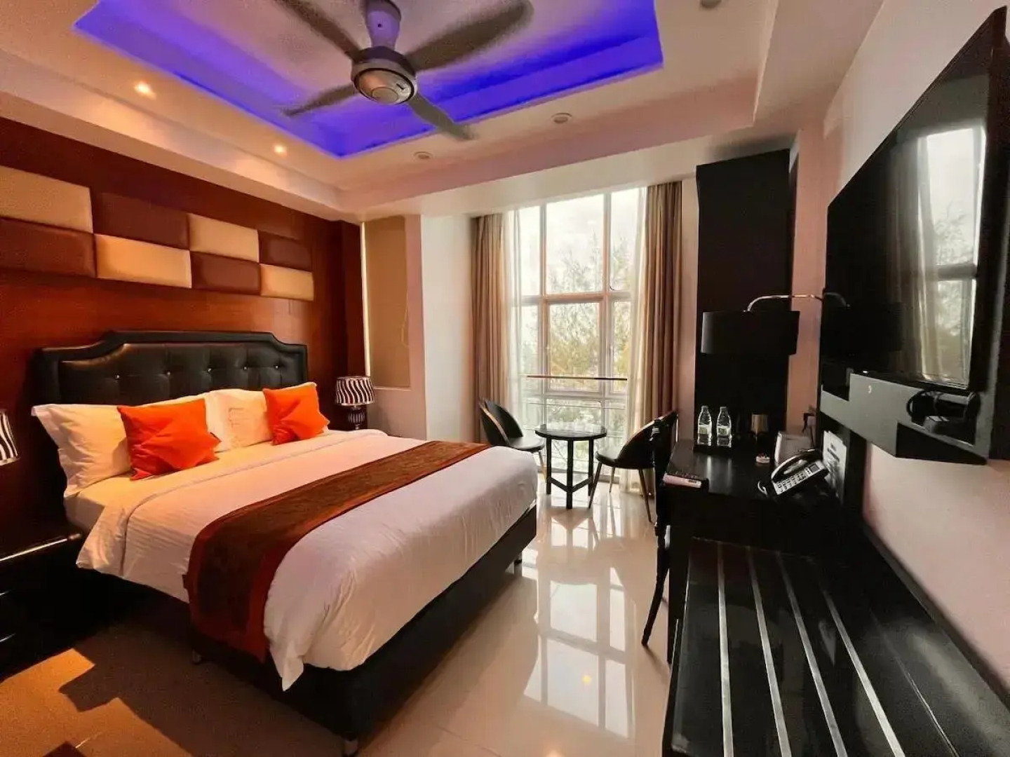 Отель Rivethi Beach 