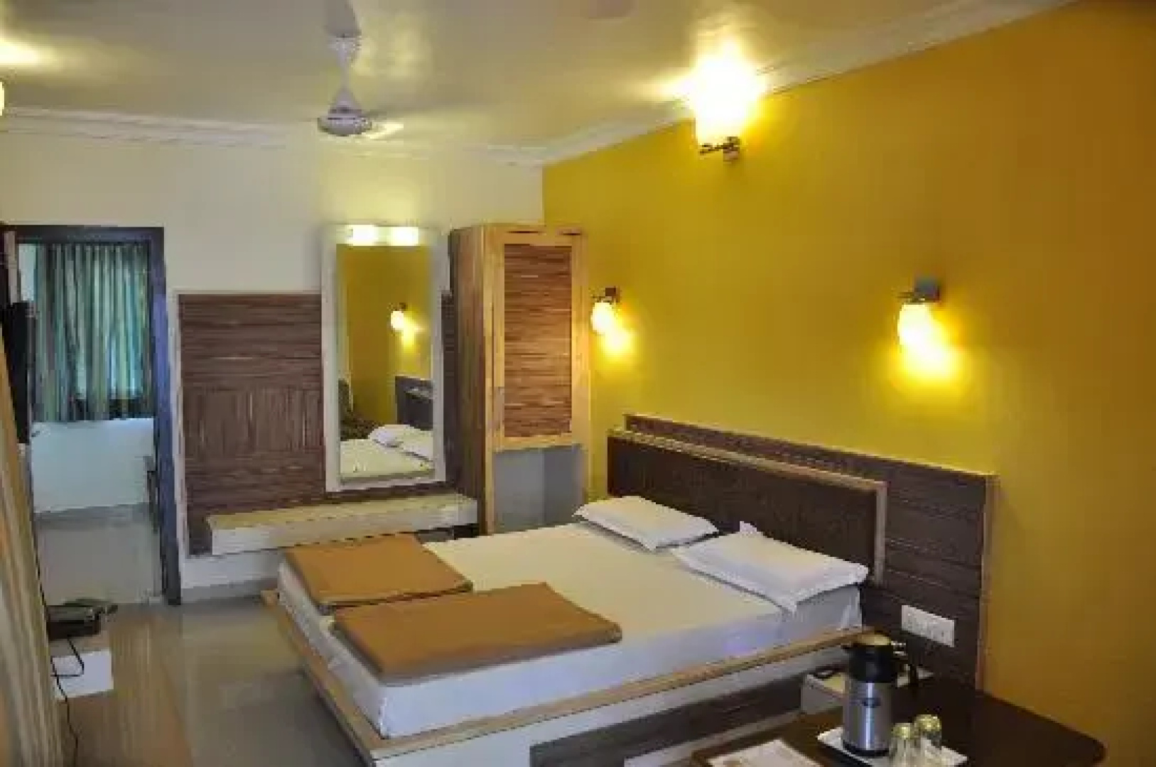 Crystal Inn