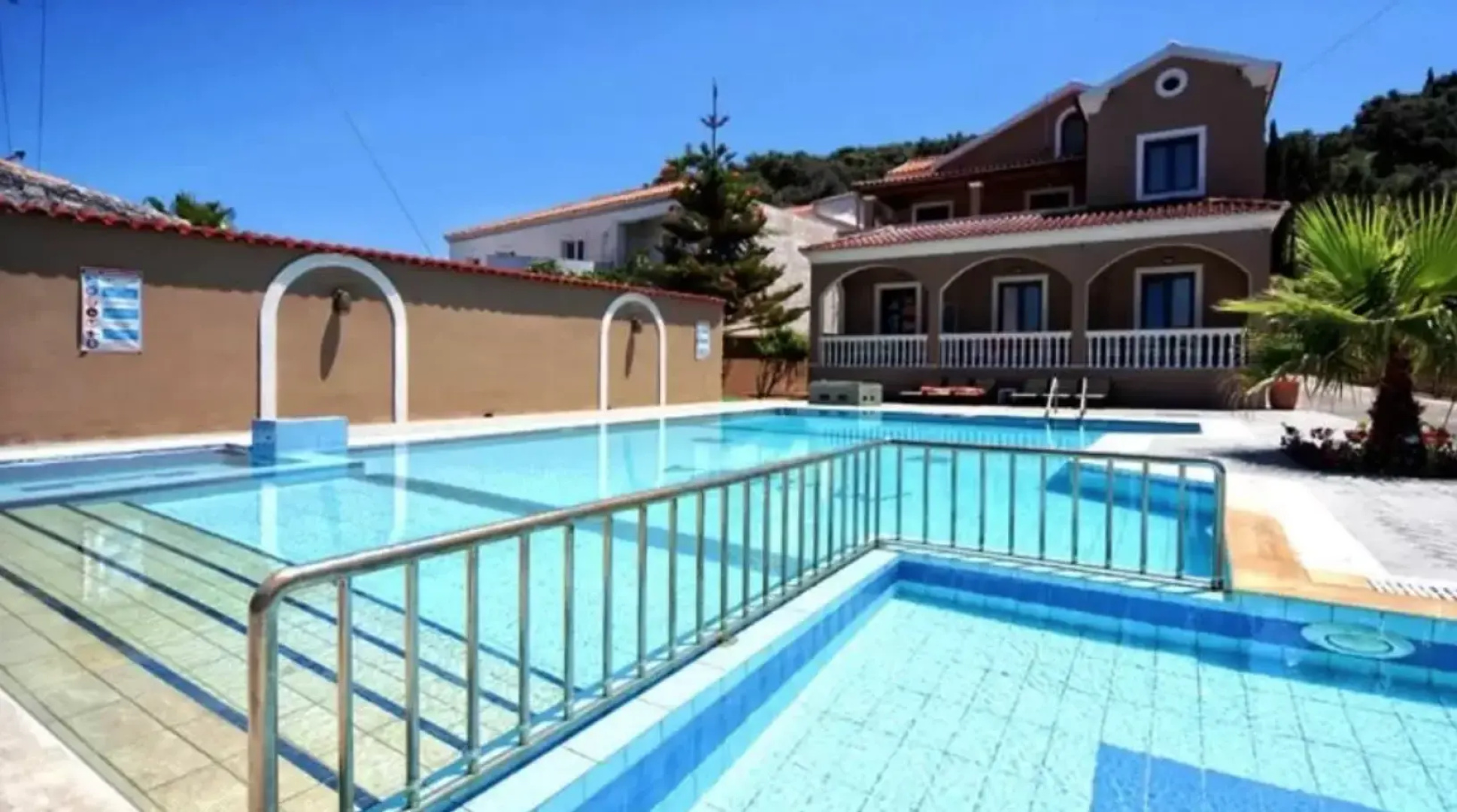 Maria Apartments