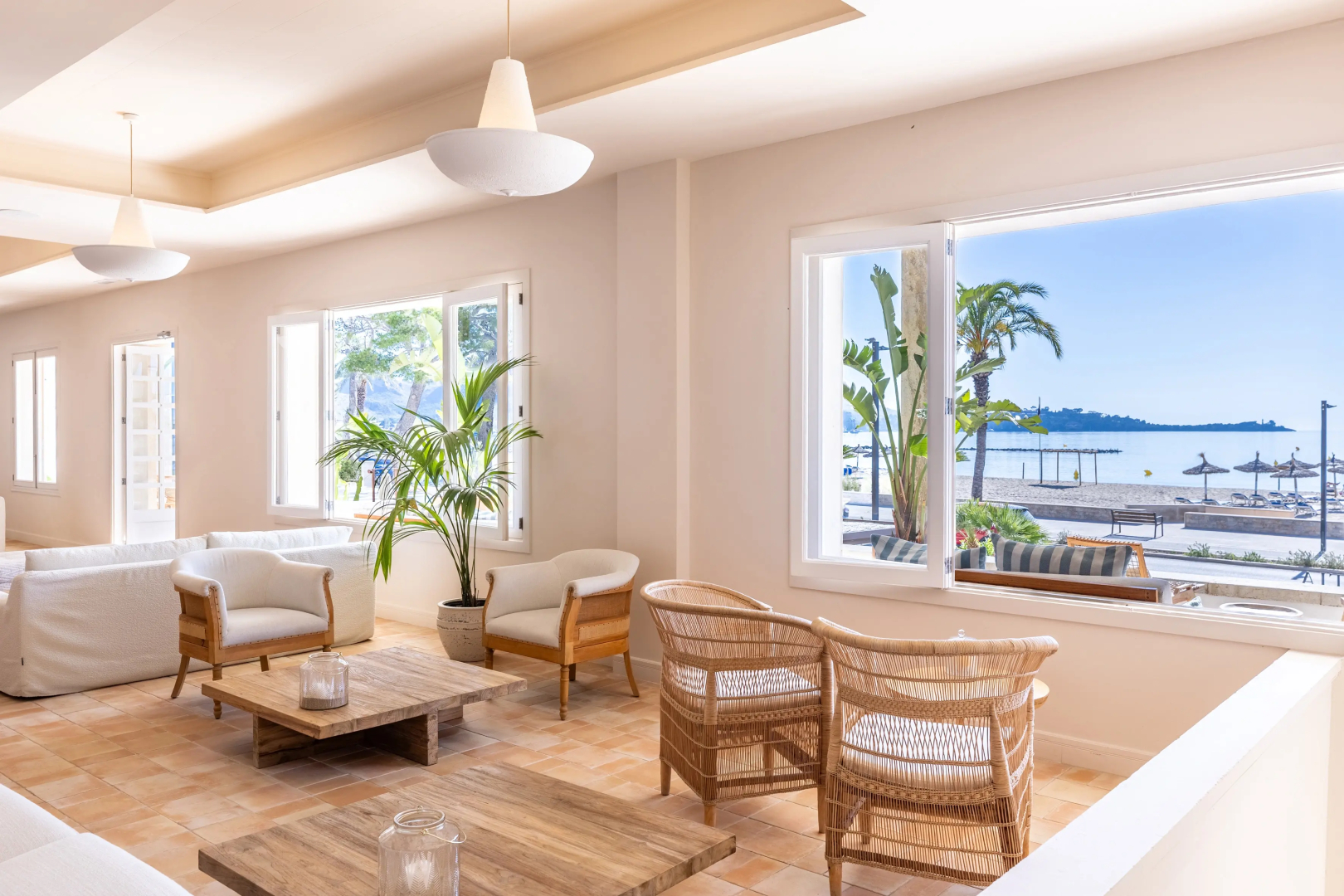 Hoposa Pollentia - Adults Only