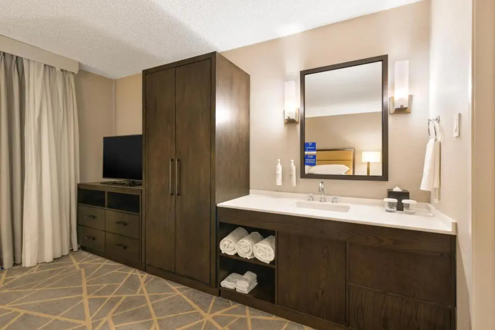 Embassy Suites by Hilton Denver Tech Center North