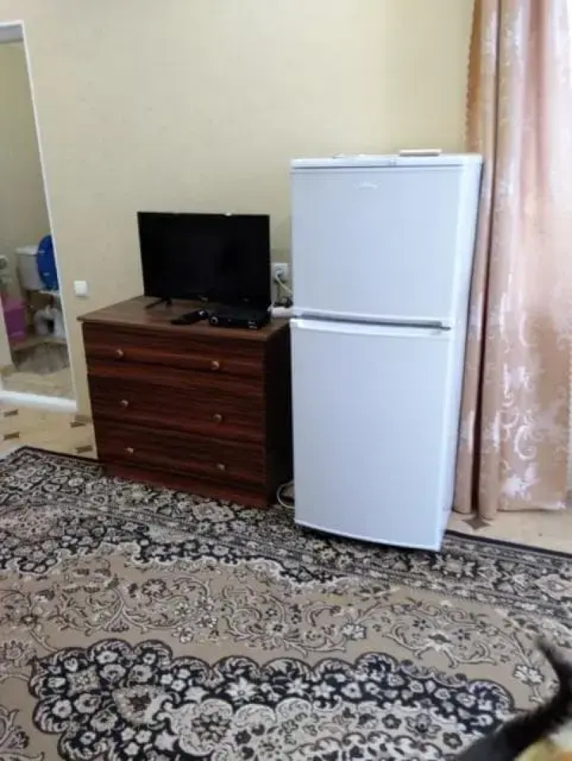 Molodezhnaya 8 Guest House