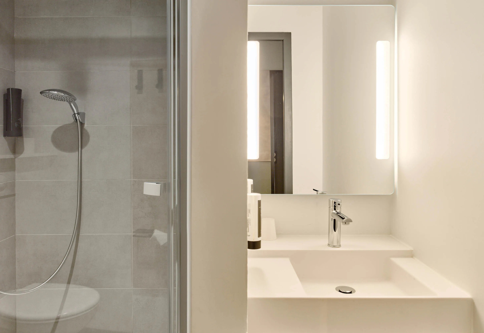 B&B Hotel Cergy Pierrelaye