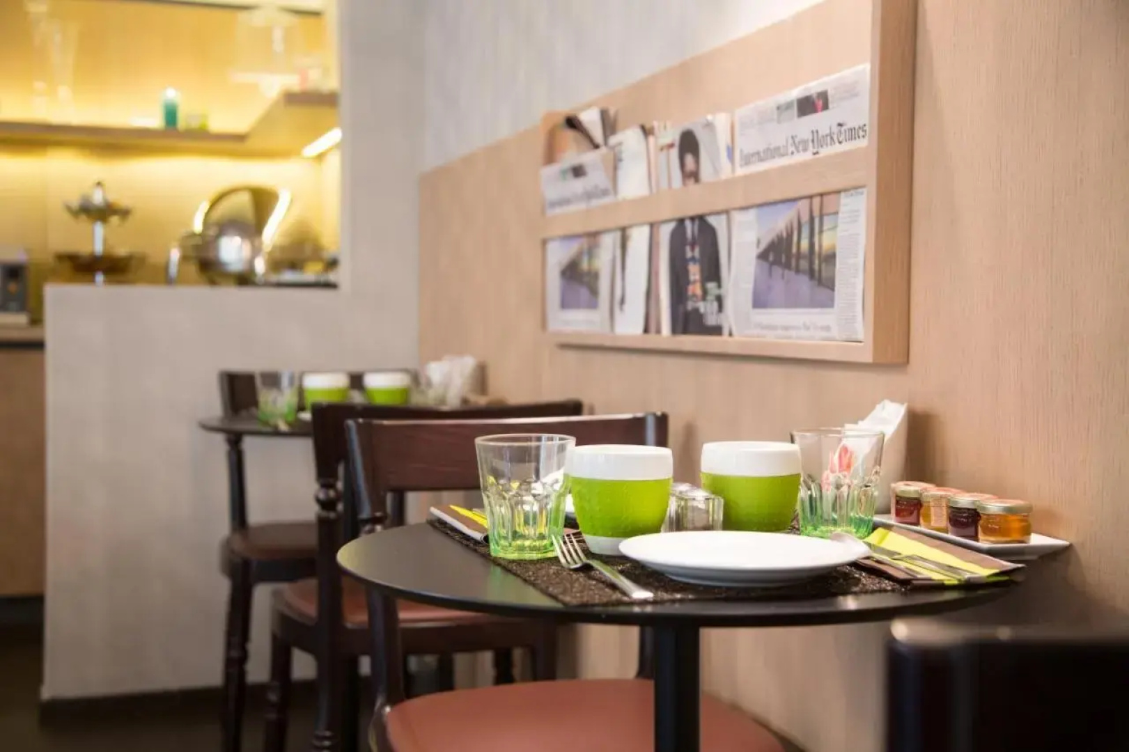 Отель Hôtel Le Marcel - Paris Gare de l'Est