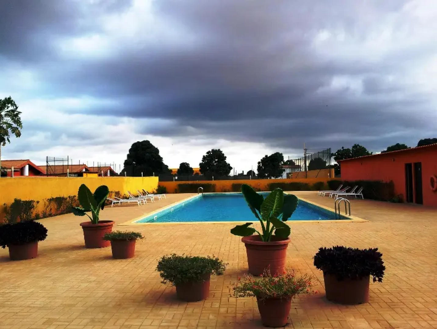 Viana Hotel