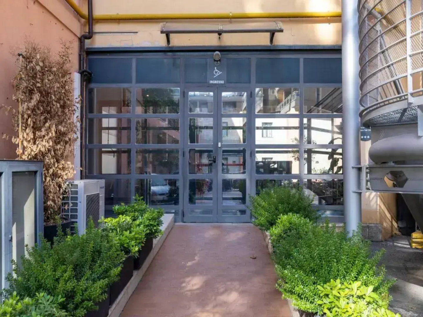 Отель B&B Hotel Roma Tuscolana San Giovanni