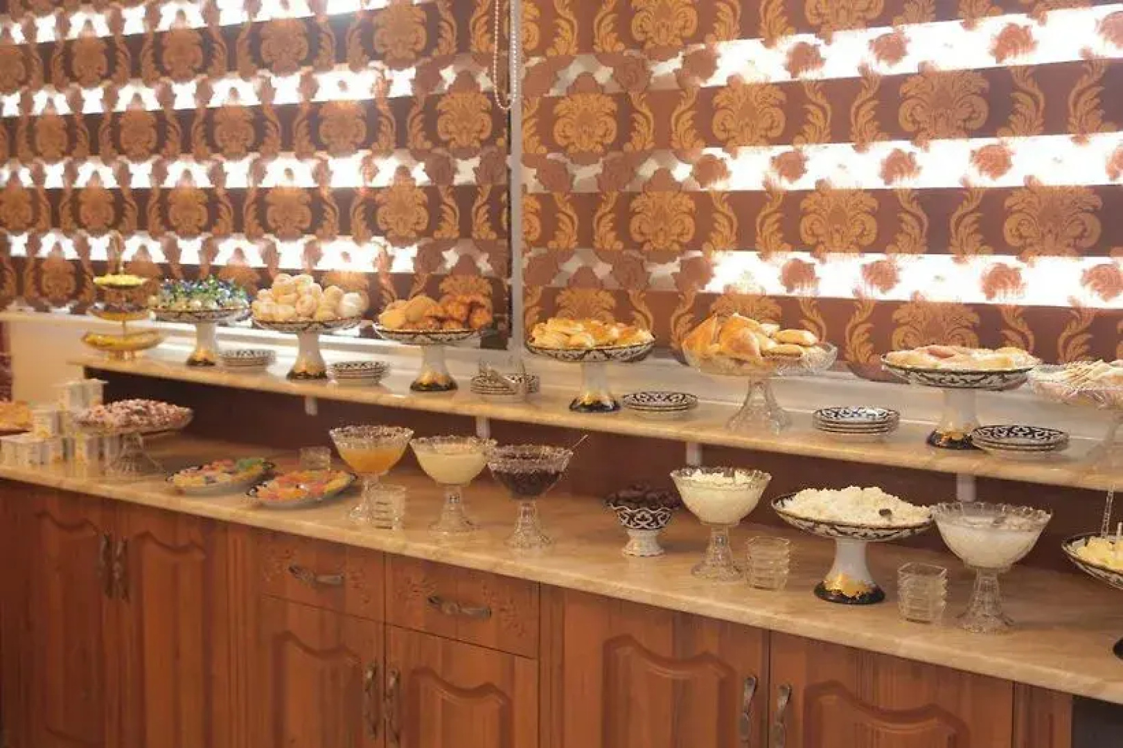Turon Plaza
