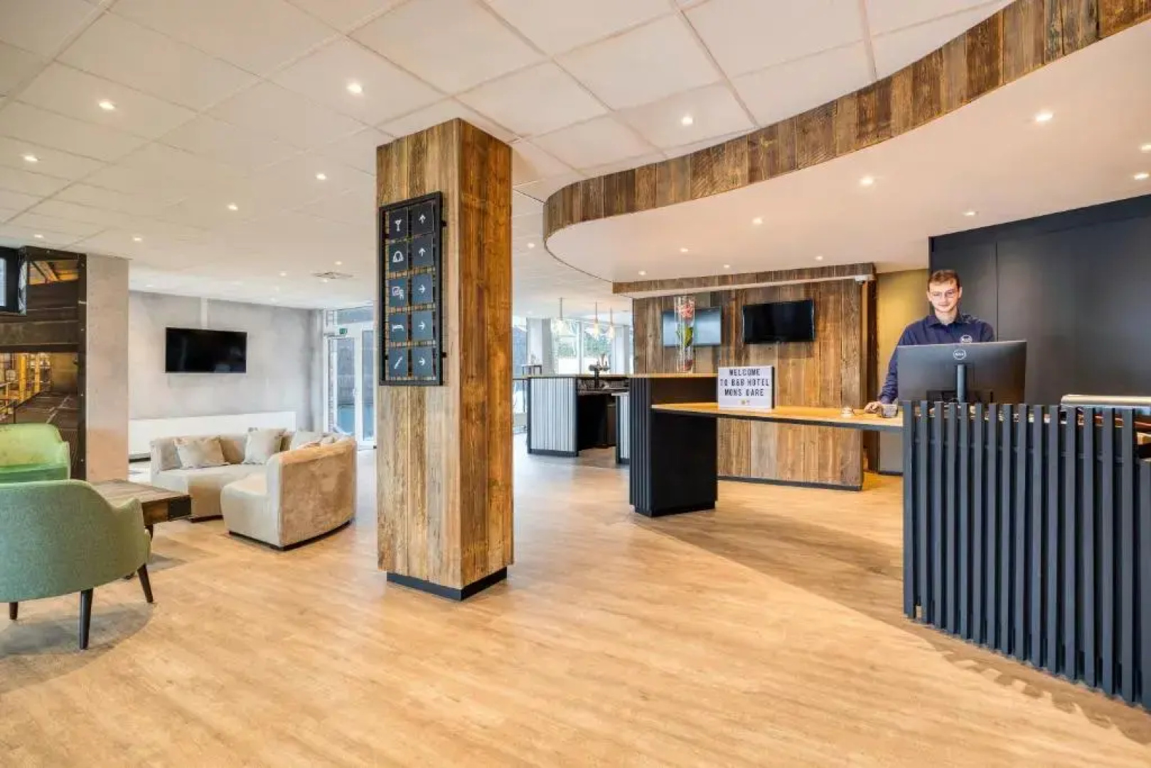 B&B HOTEL Mons Gare