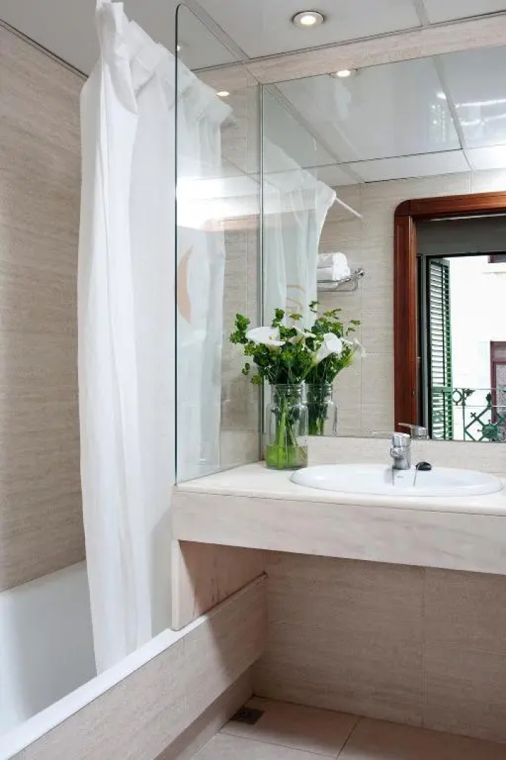 Hotel Gaudí