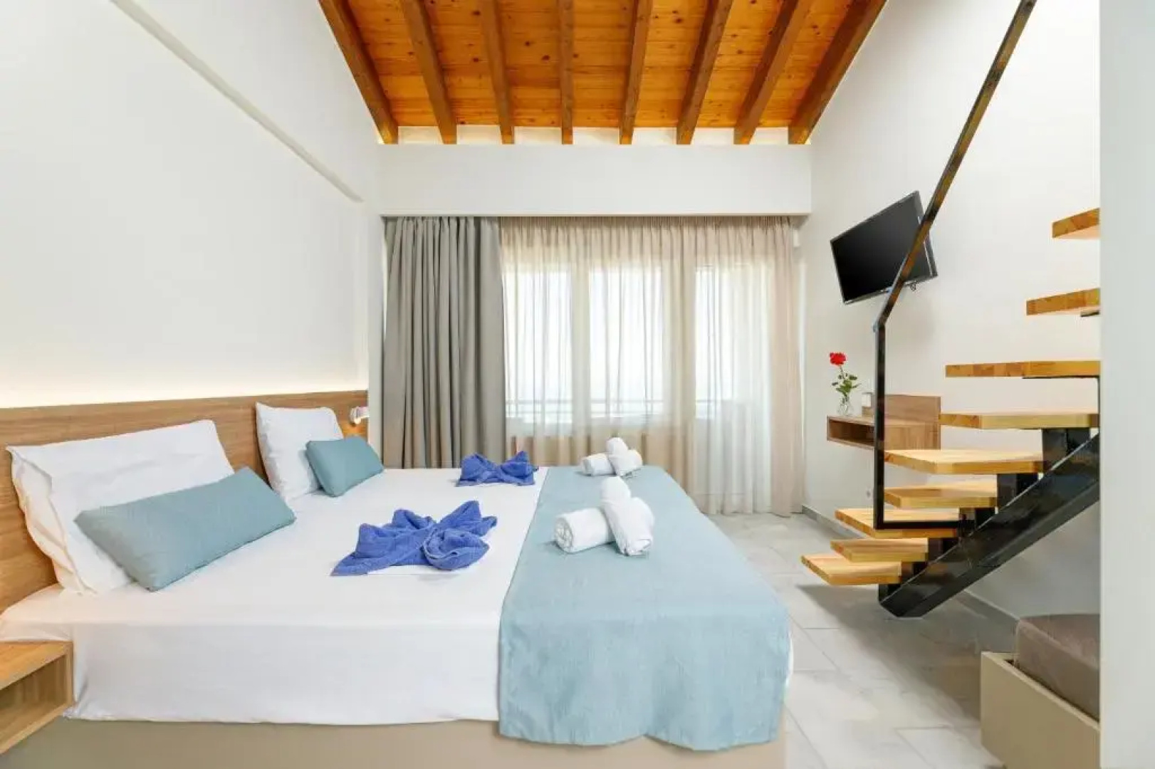 Kostakis Beach Apartments