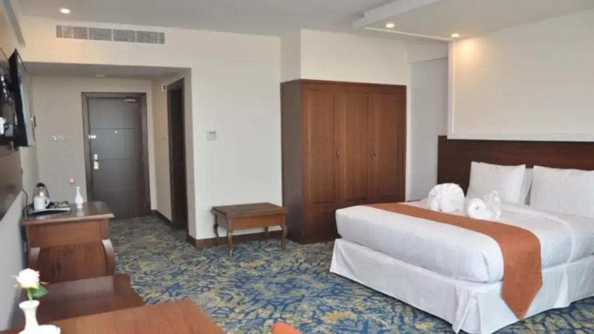 Sur Hotel