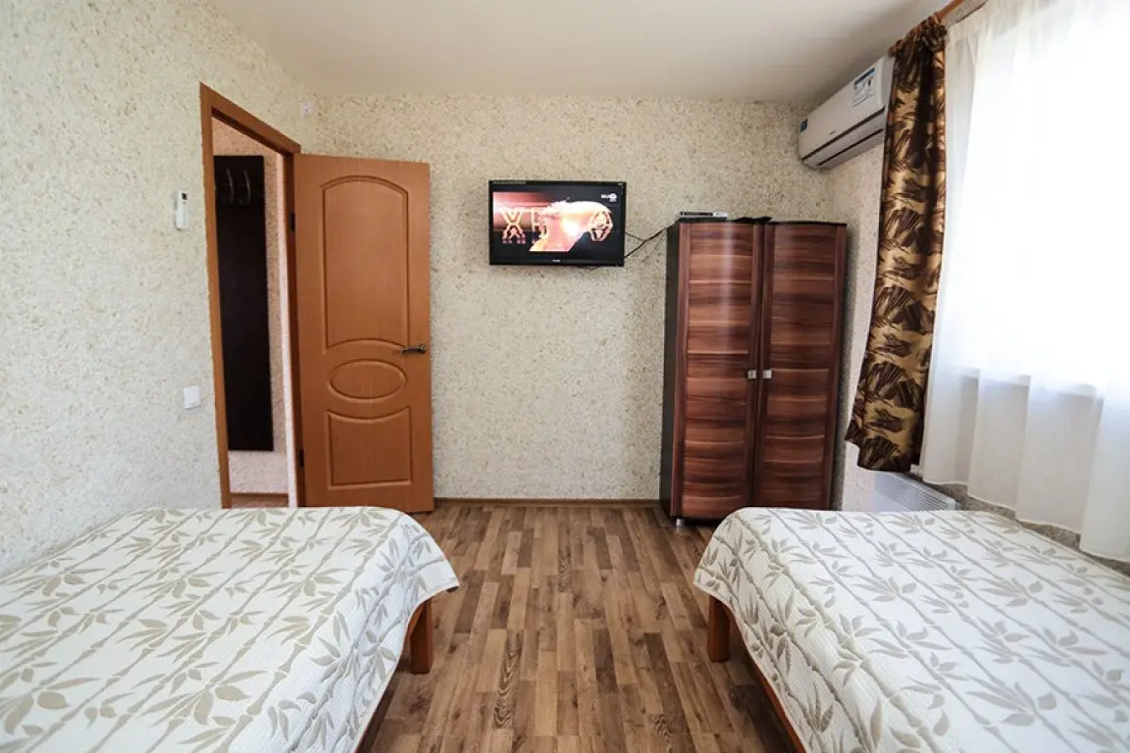 Zolotyie Barhanyi Hotel