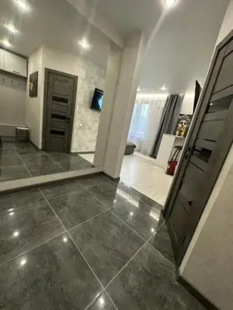 Studiya 15 Flat