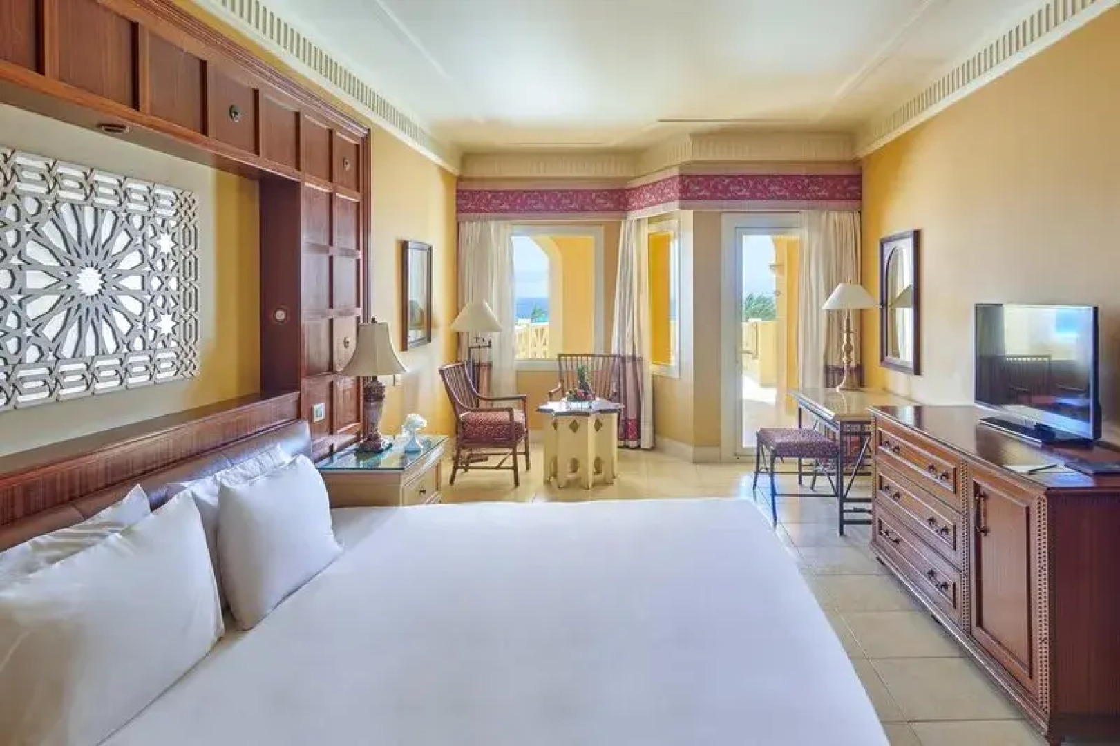 Mosaique Beach Resort