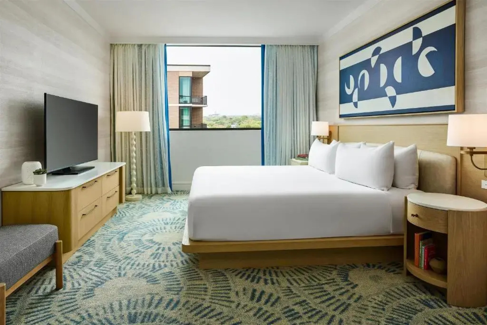 The Highland Dallas, Curio Collection by Hilton