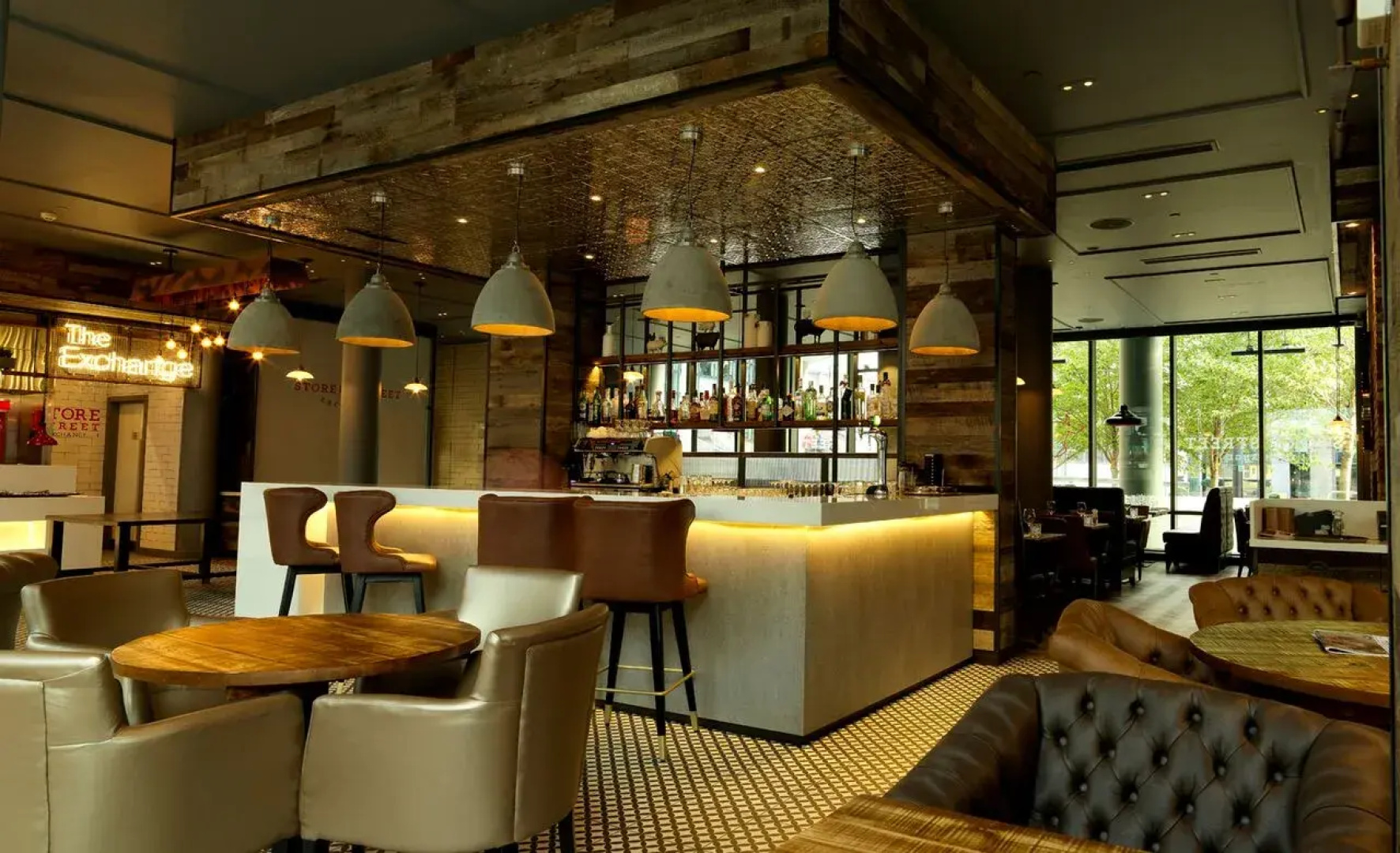 DoubleTree by Hilton Manchester - Piccadilly