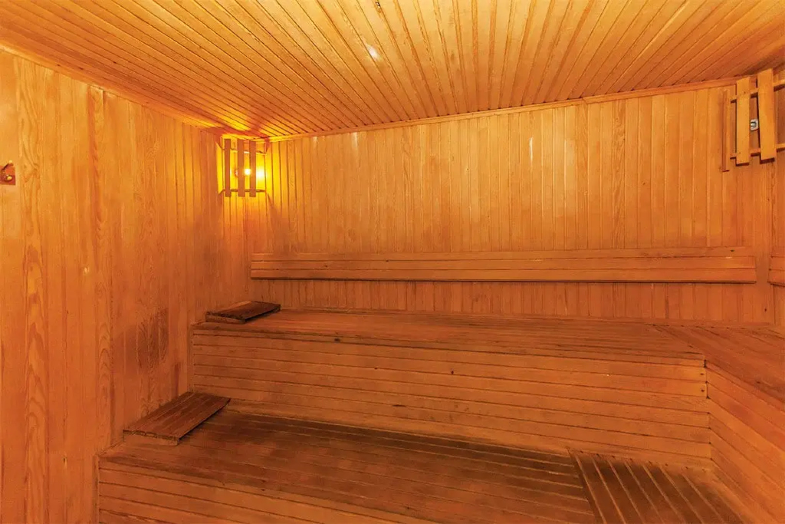 Exelsior Beach Aparthotel