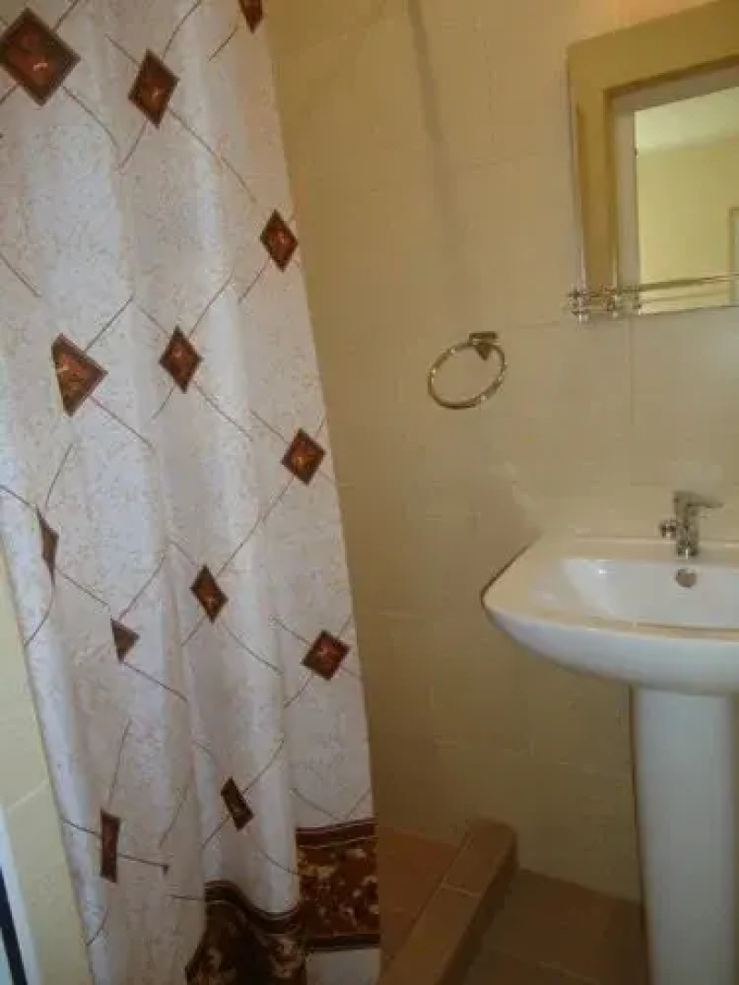 Beniya Guest House