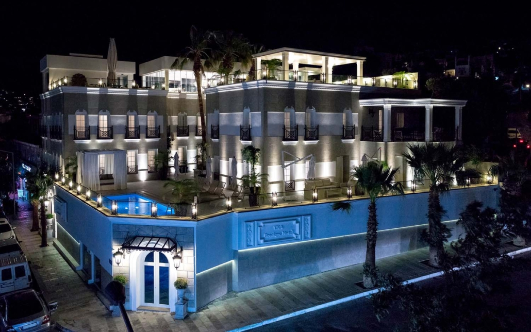 Ena Boutique Hotel & Residences