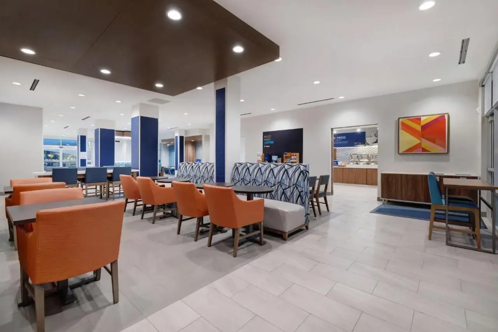 Отель Holiday Inn Express & Suites Chino Hills by IHG