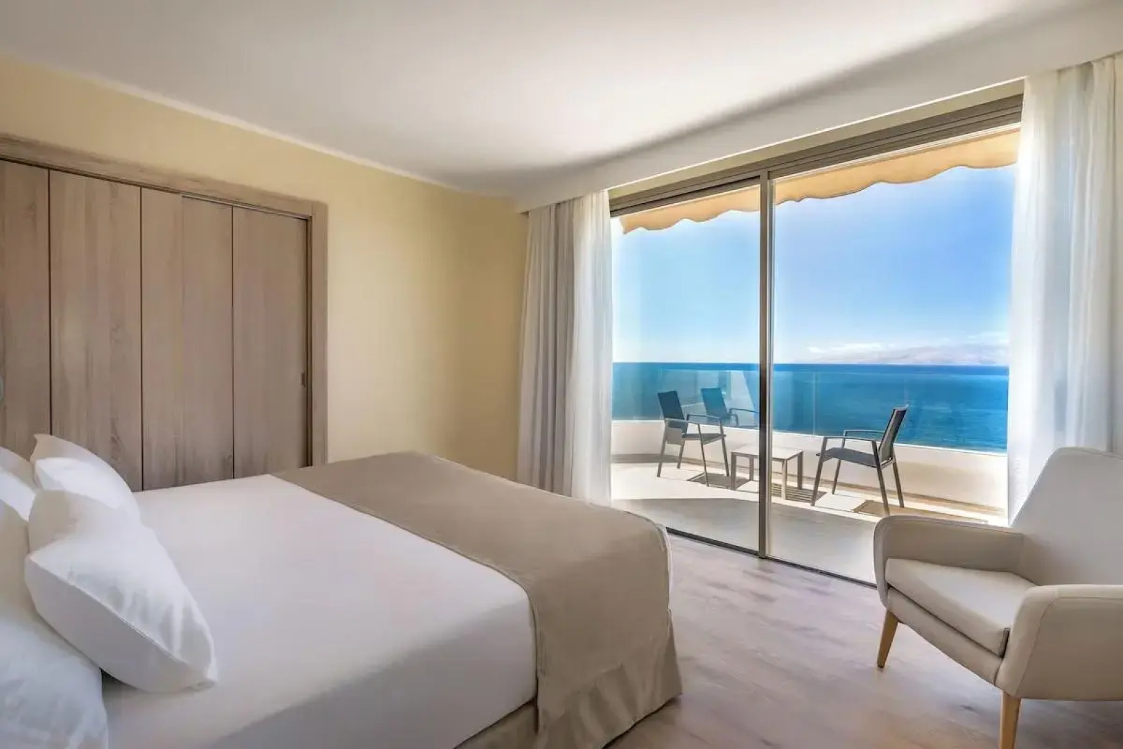 Отель Barcelo Santiago — Adults Only