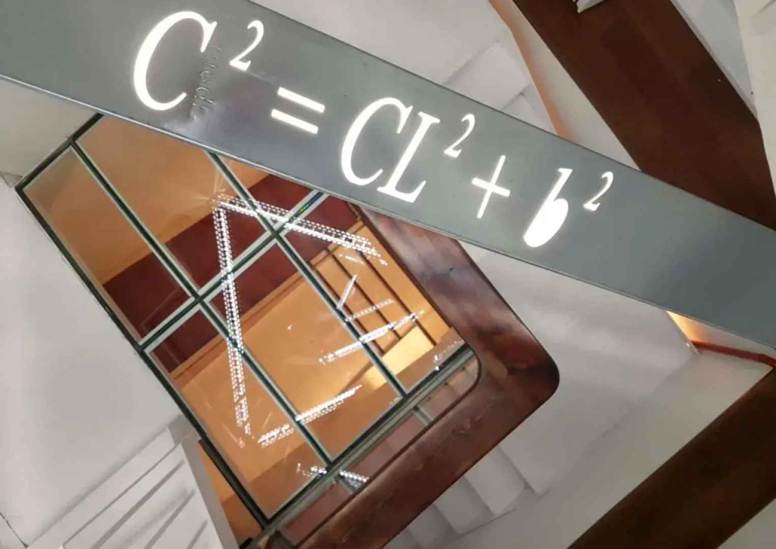 Хостел Far Home Atocha