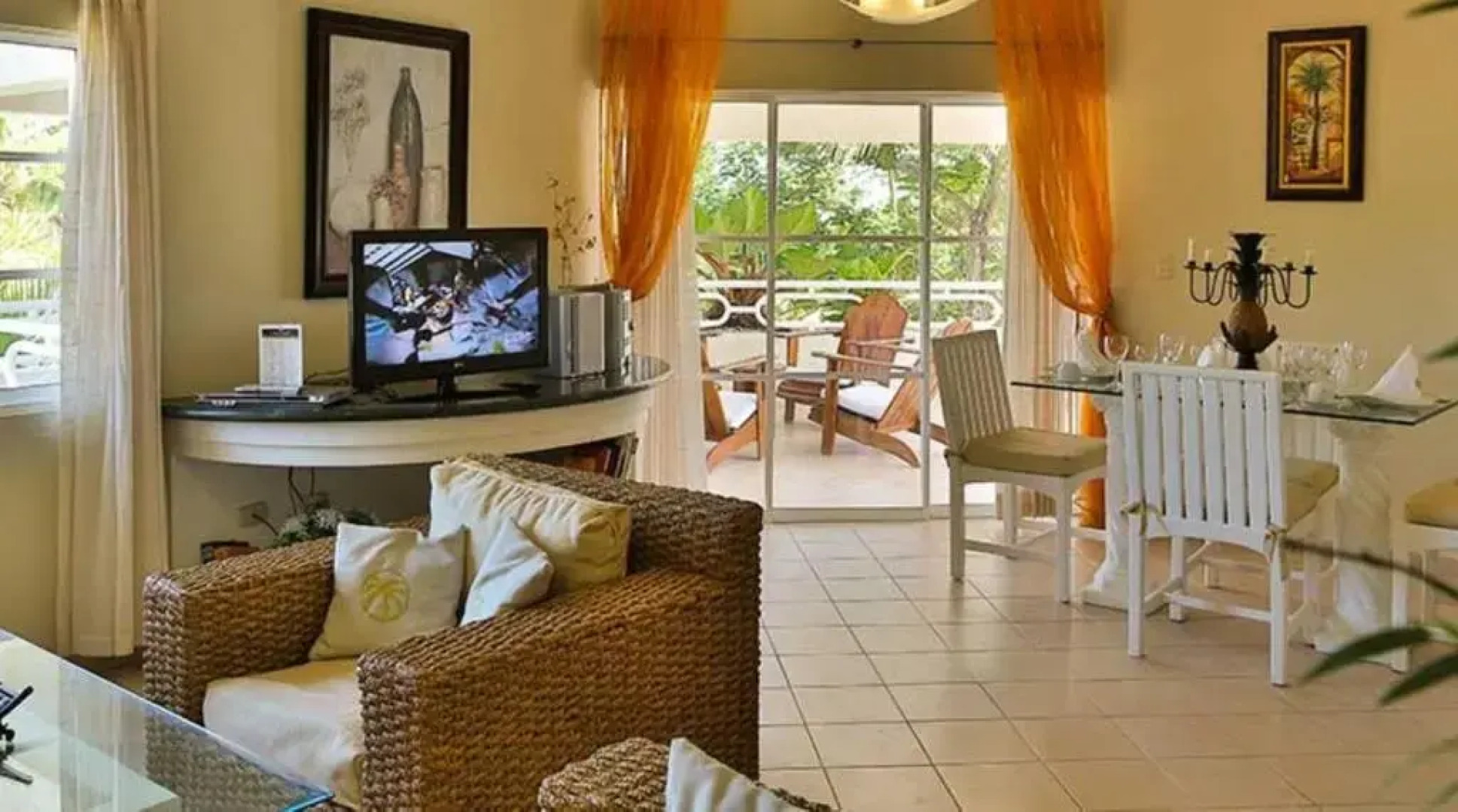 Lifestyle Crown Residence Suites - All Inclusive