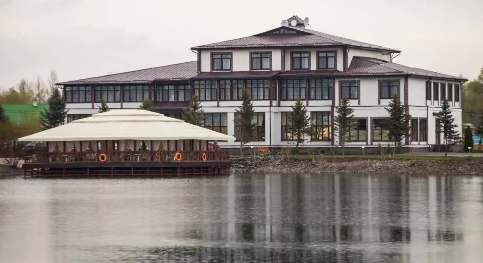 Olympic Village Country Sports Club