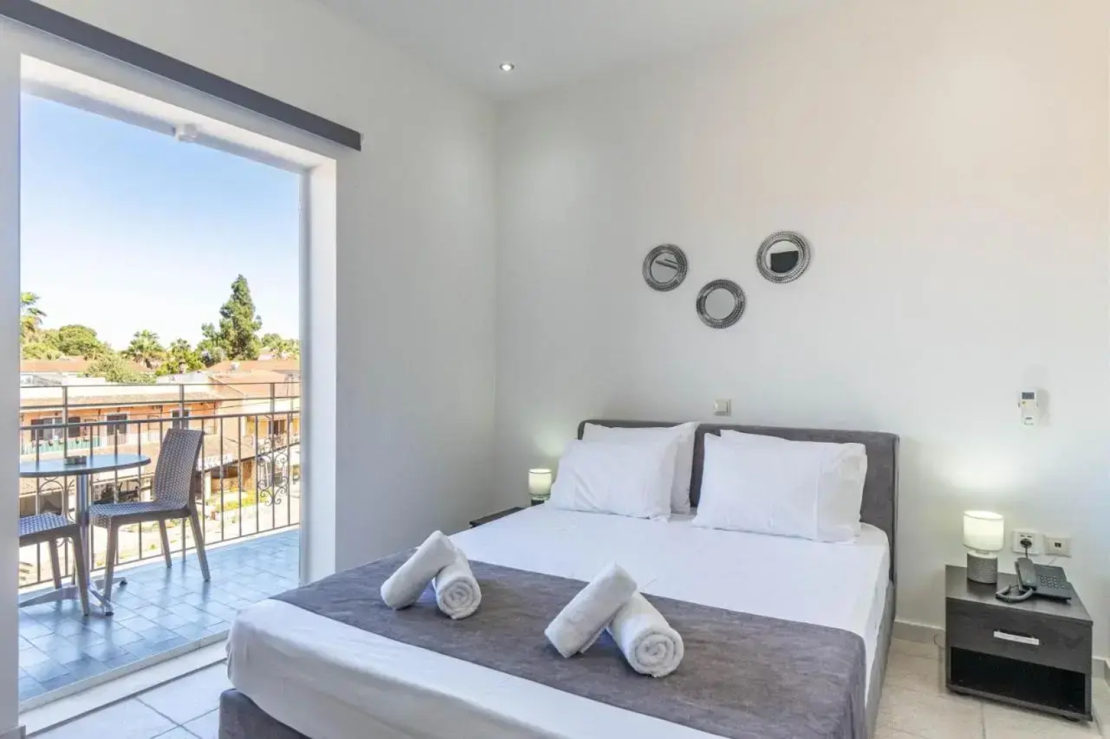 Angela Hotel and Apartments
