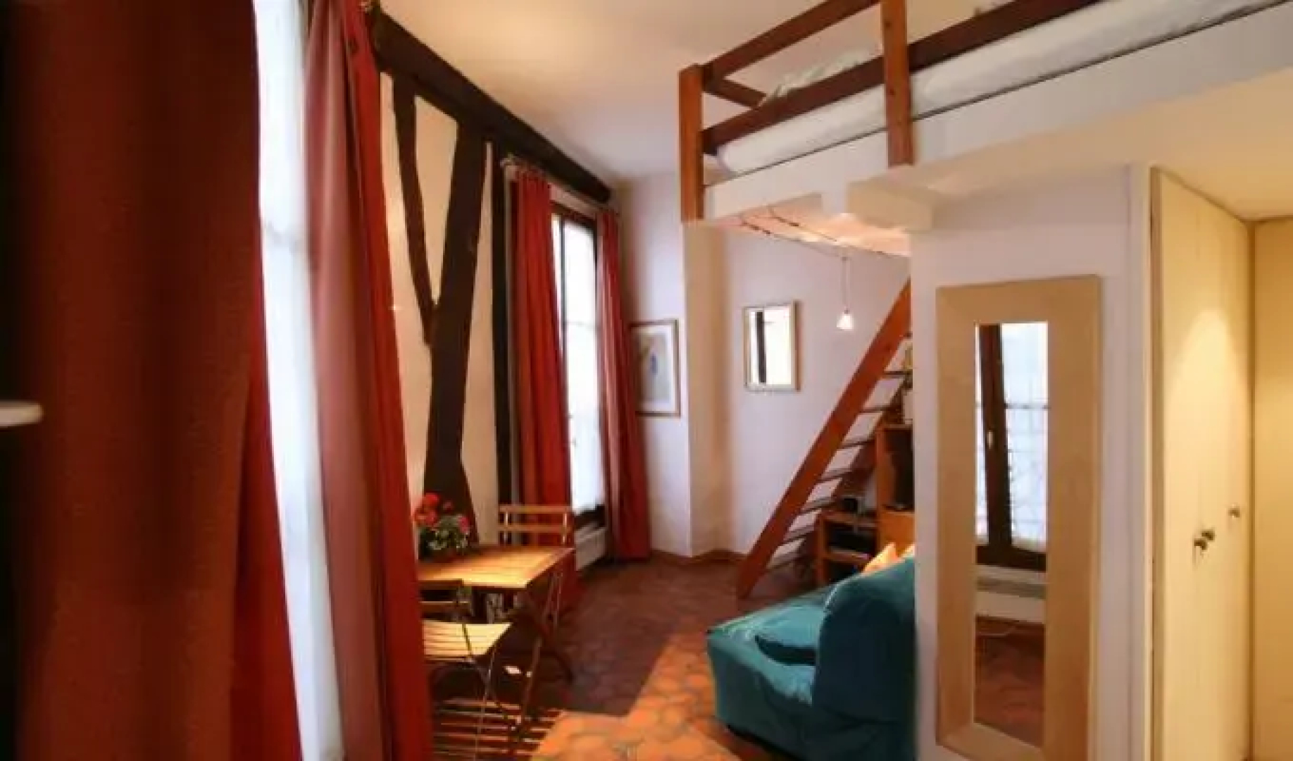 Latin Quarter Apartment 4 guests