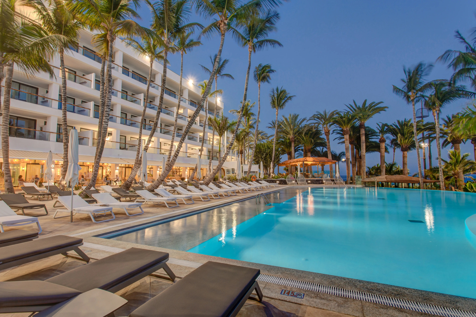 Hotel Fariones