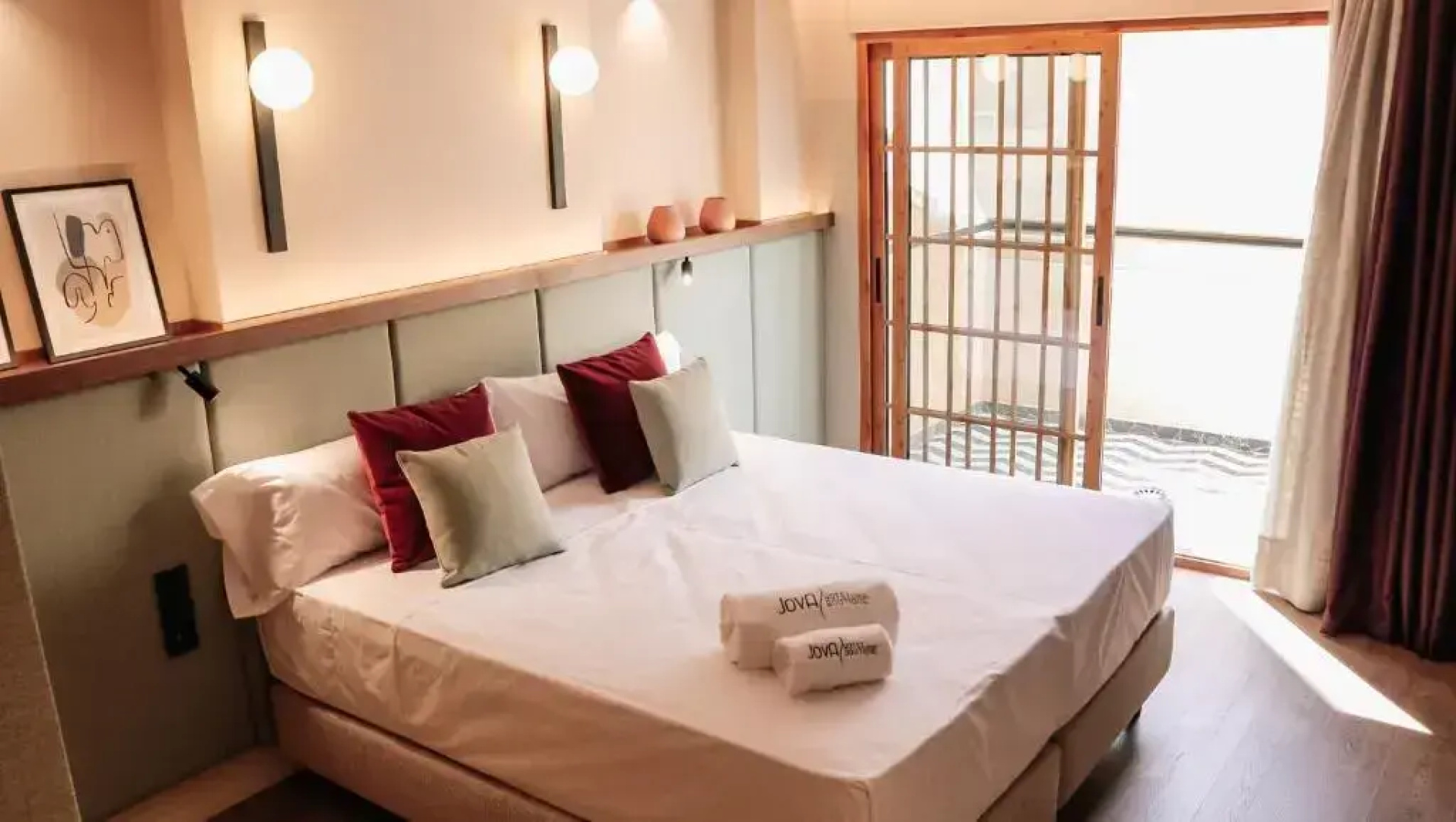JovA Hotel