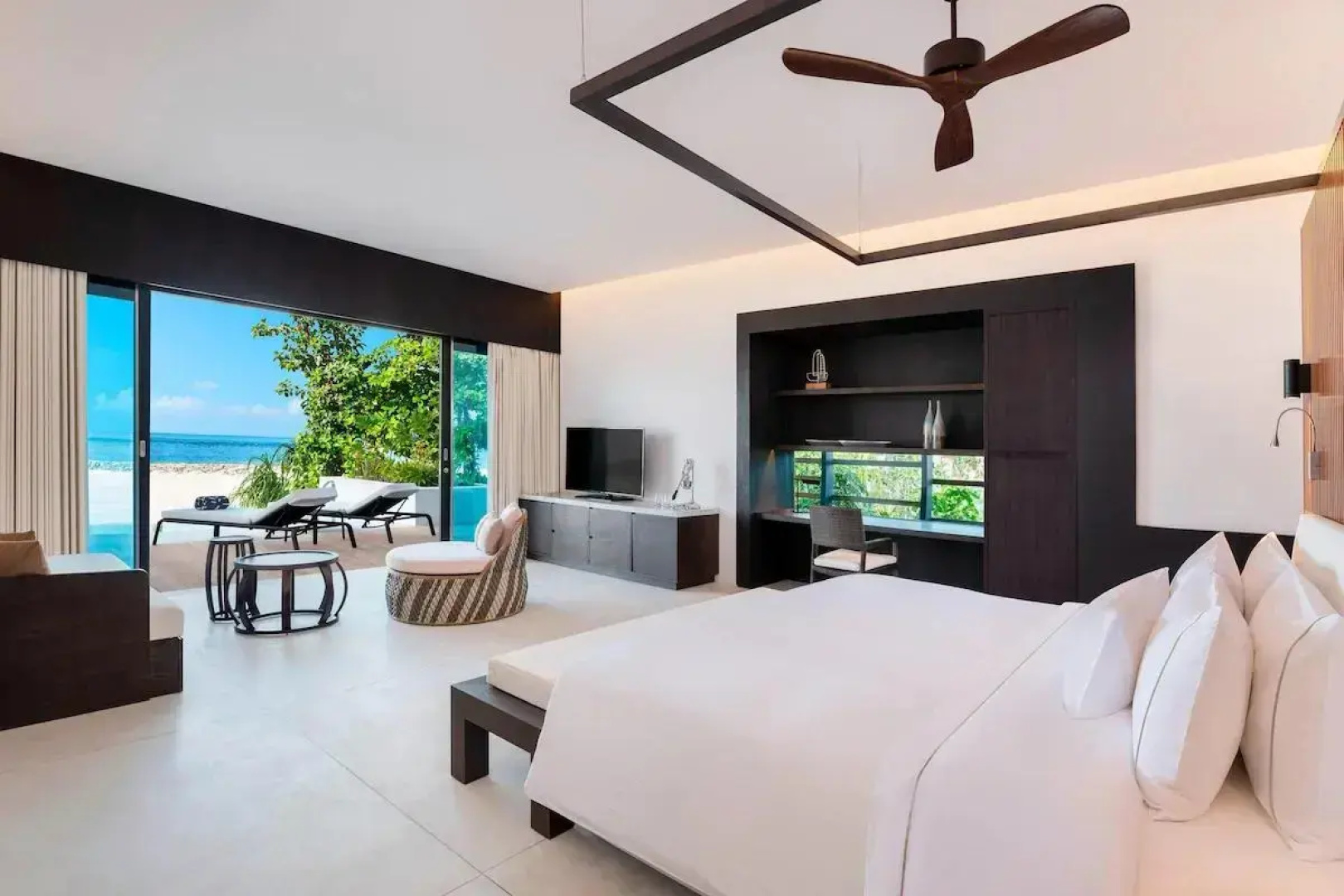 Курорт The Westin Maldives Miriandhoo 