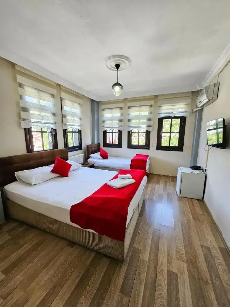 Sultan Saray Hotel