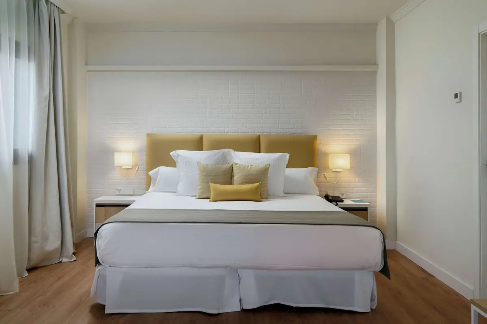 Отель AluaSoul Orotava Valley