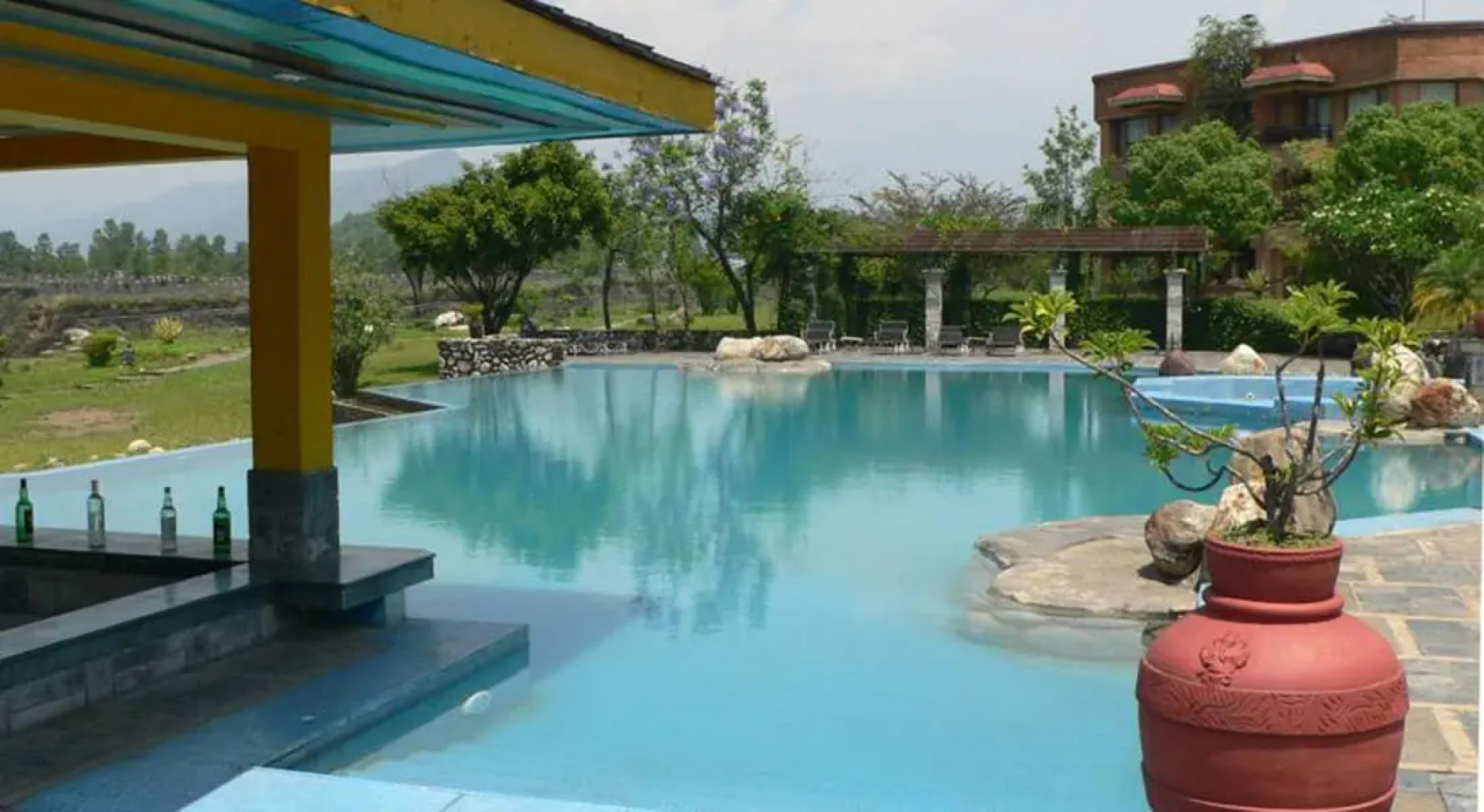 Bar Peepal Resort