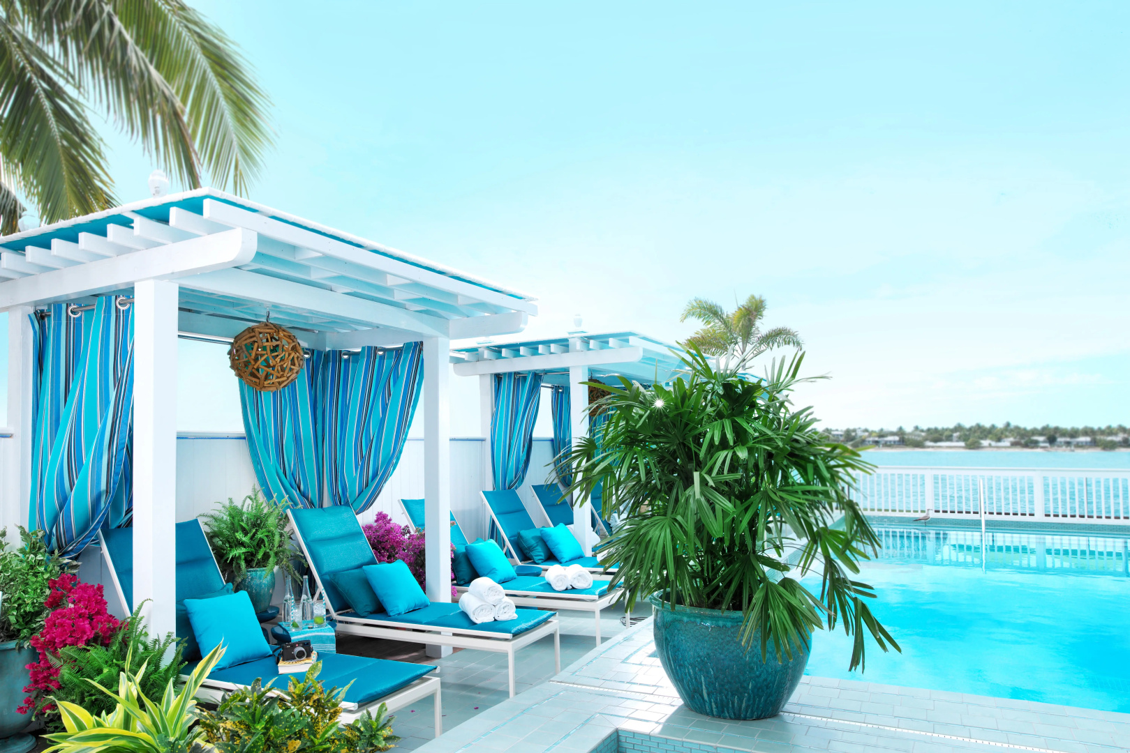 Ocean Key Resort - A Noble House Resort