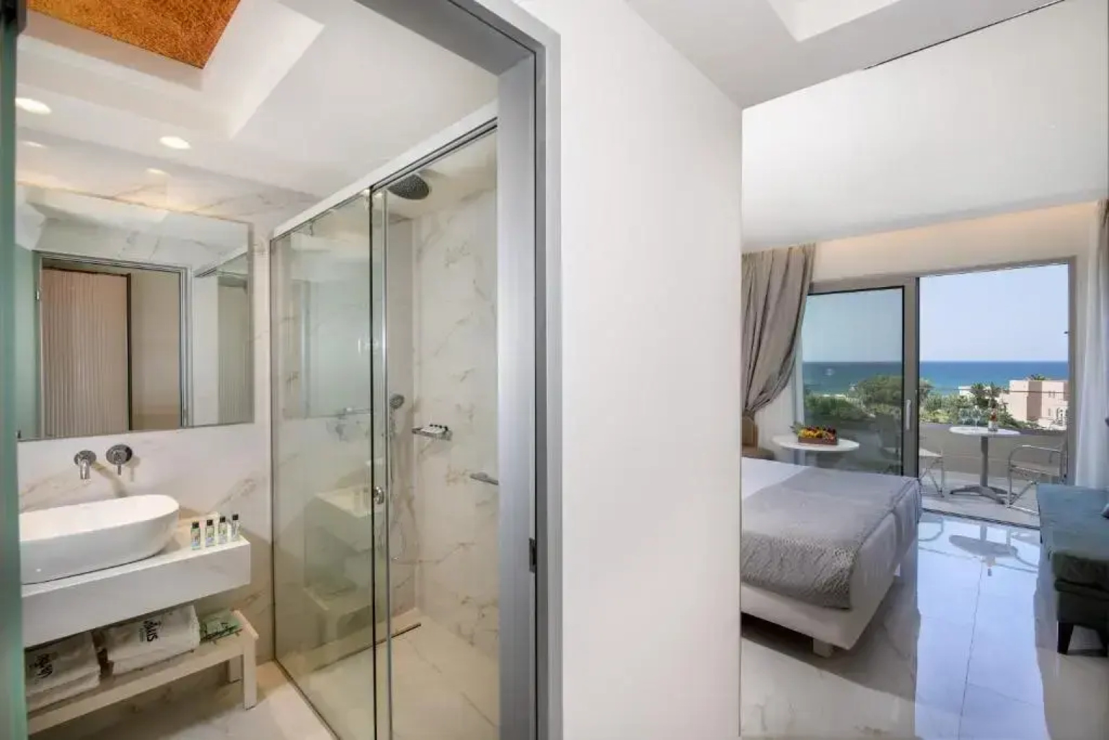 Vantaris Luxury Beach Resort