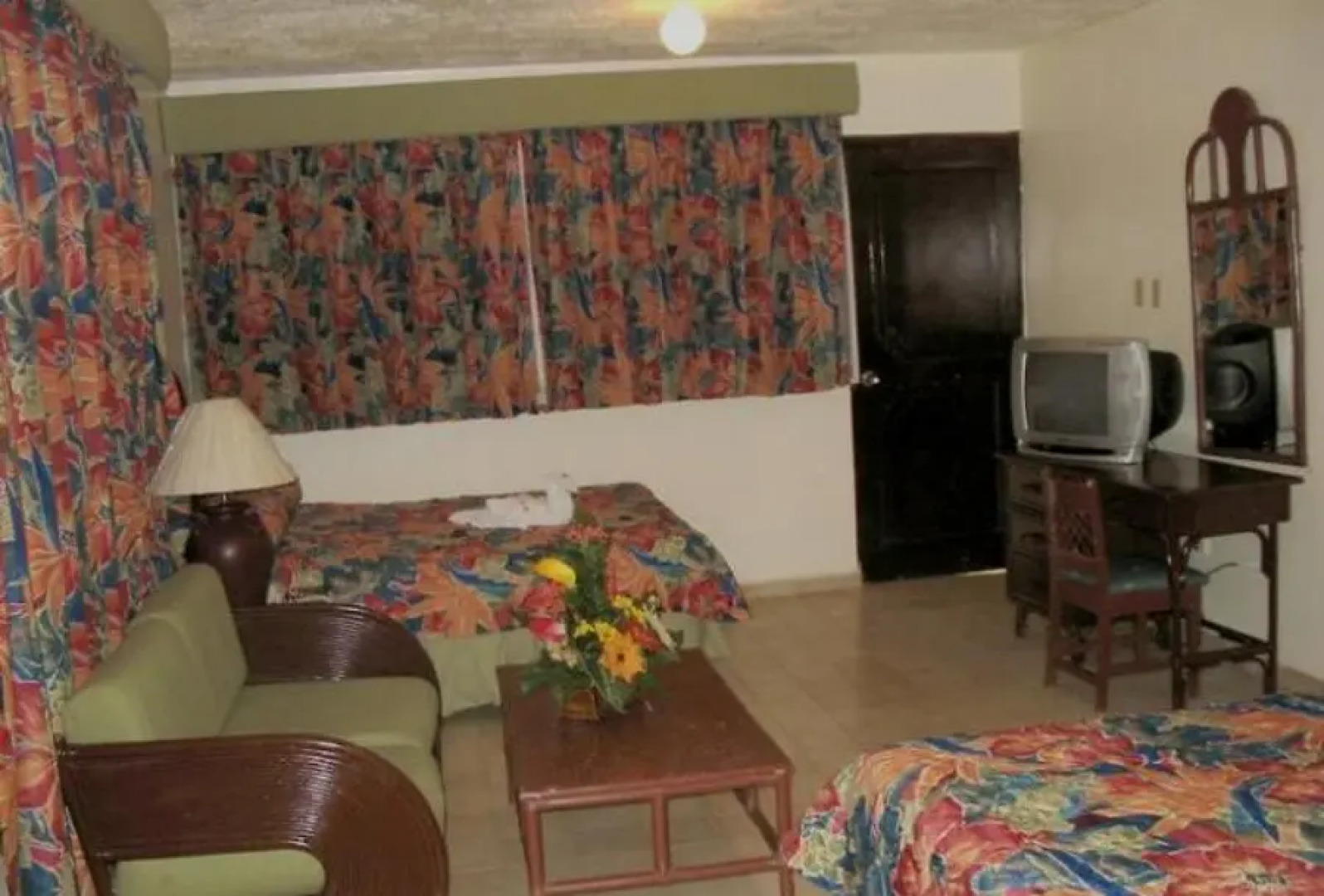 Coopmarena Beach Resort