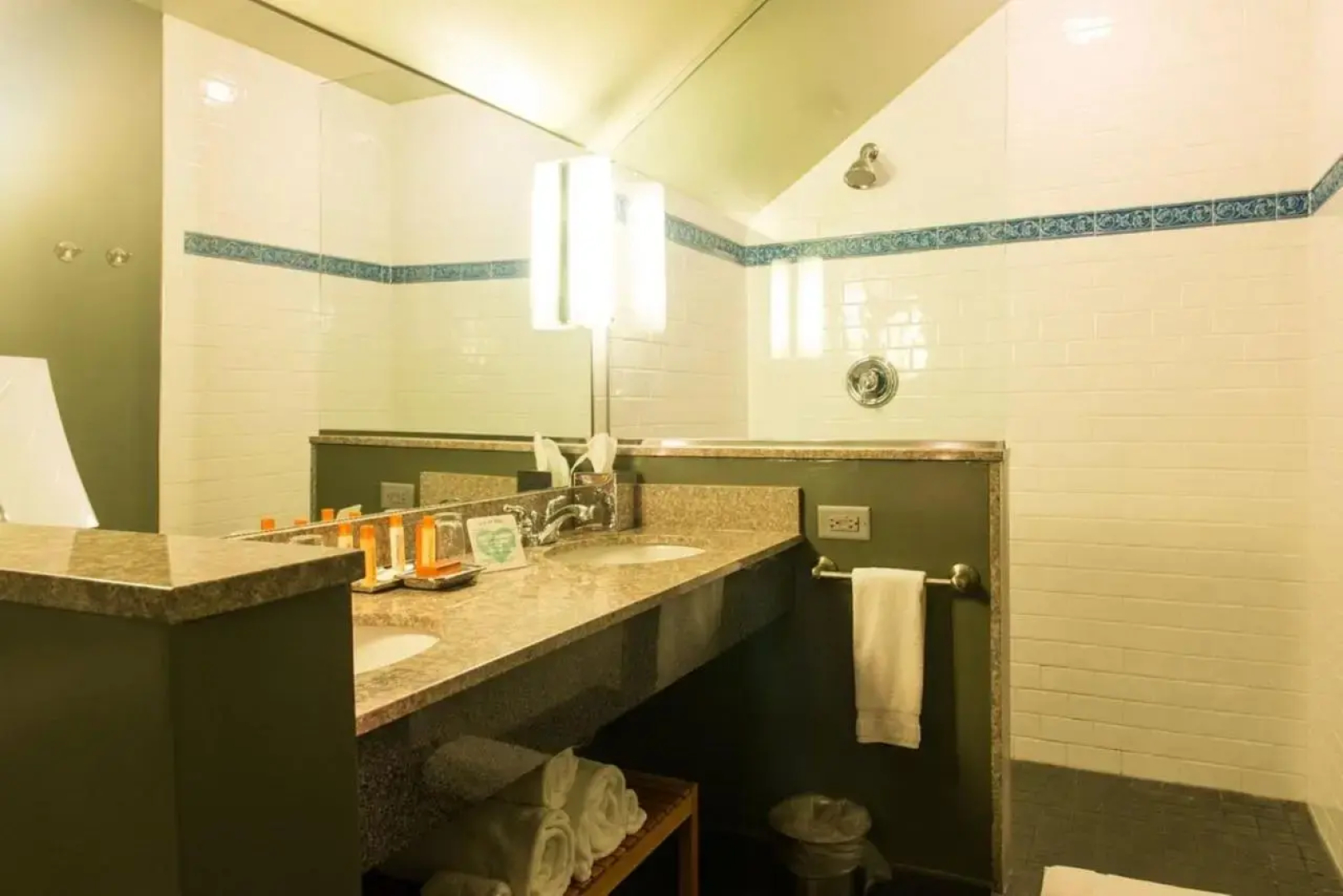 Lancaster Arts Hotel