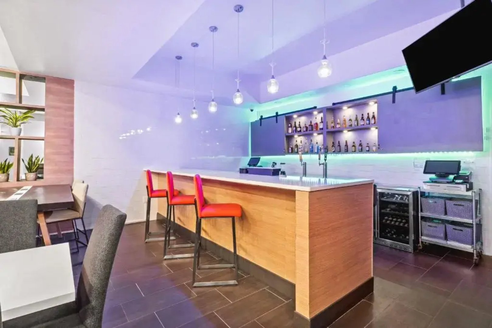 Holiday Inn & Suites Bothell by IHG