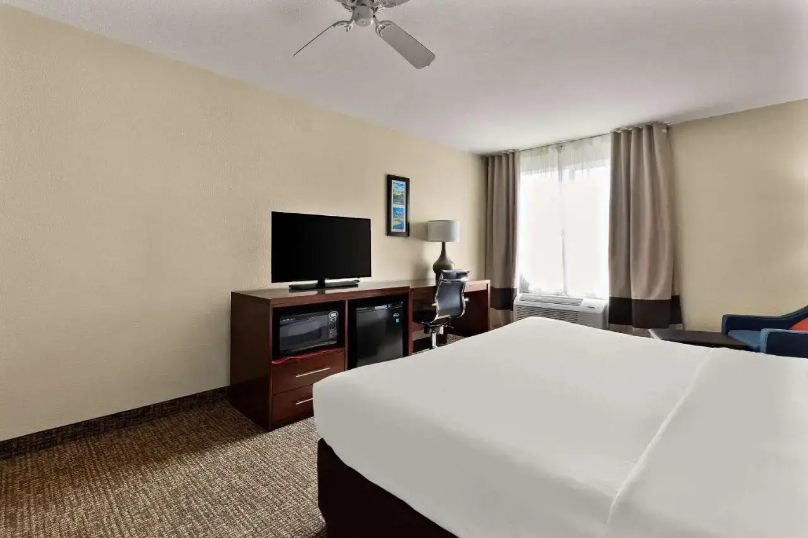 Comfort Inn & Suites Sequoia/Kings Canyon