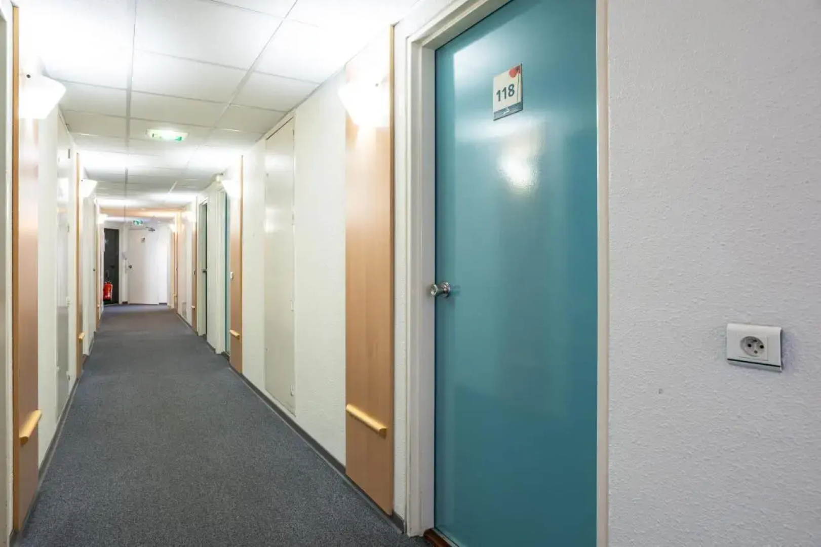 B&B HOTEL Arras Centre Les Places