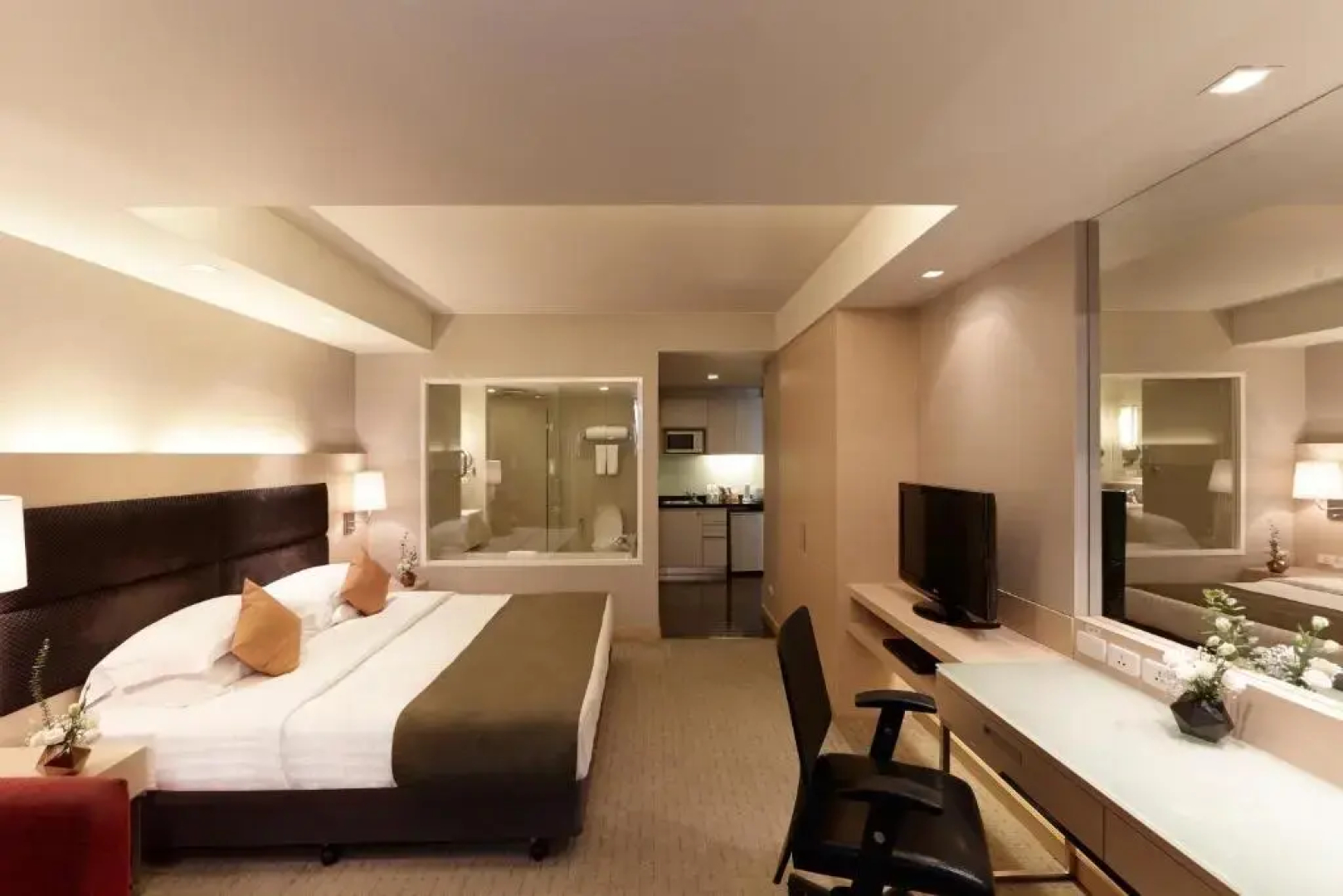 Sora Resort & Suites Sukhumvit