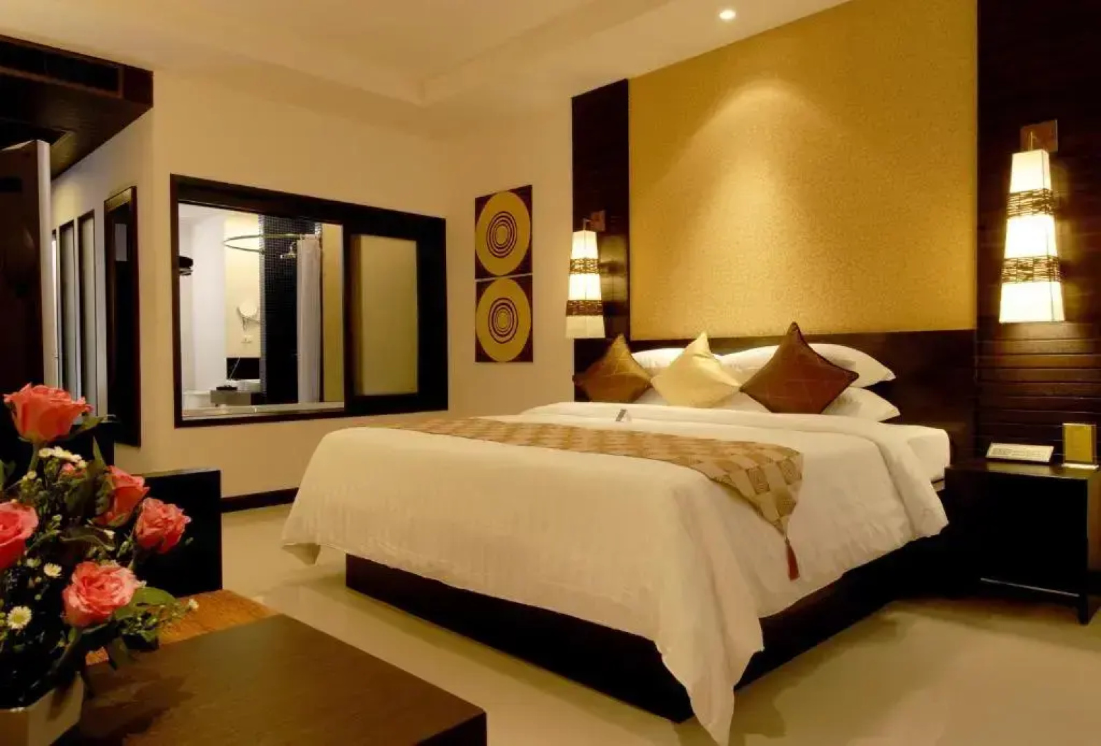 Horizon Karon Beach Resort & Spa