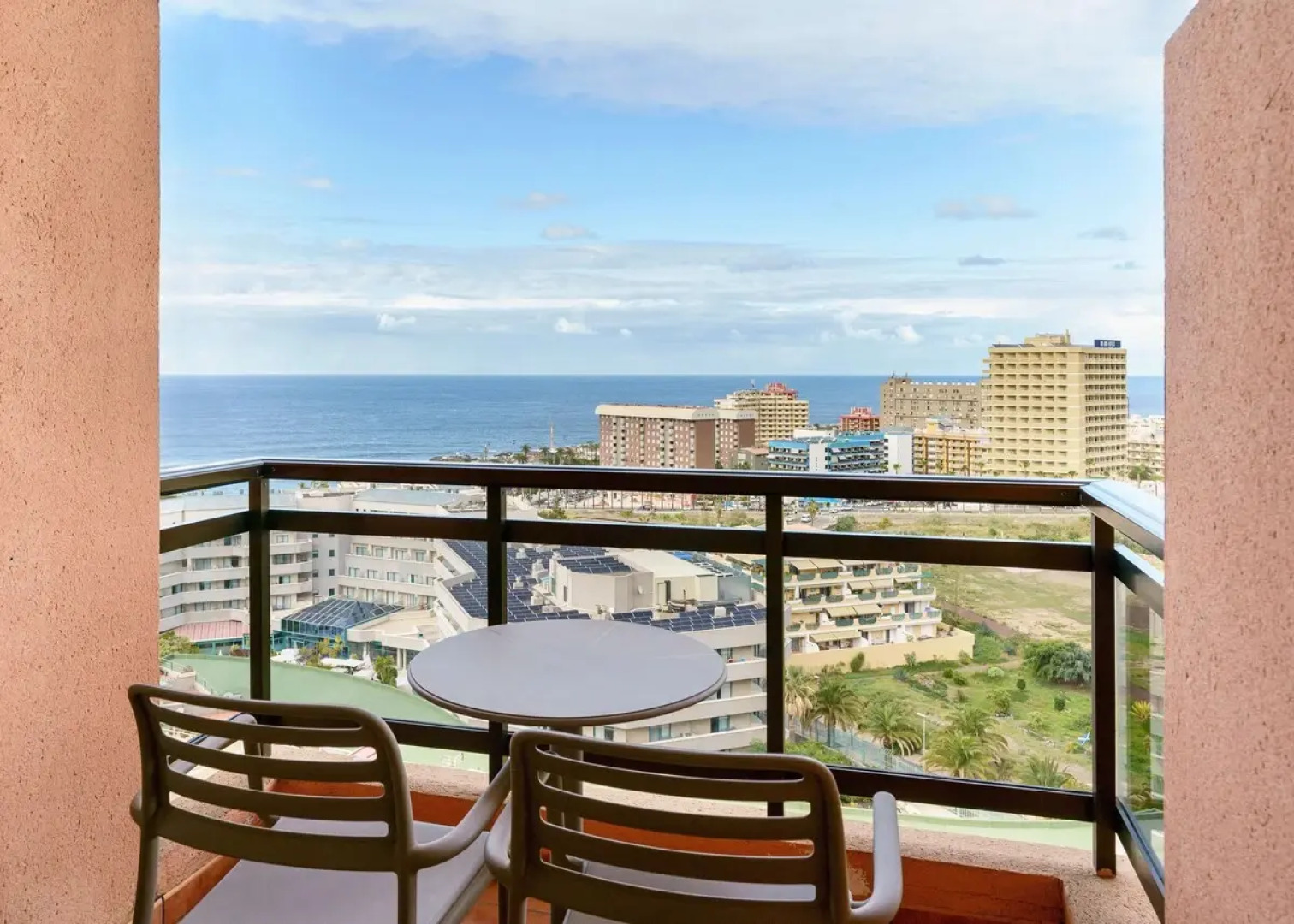 Отель AluaSoul Orotava Valley