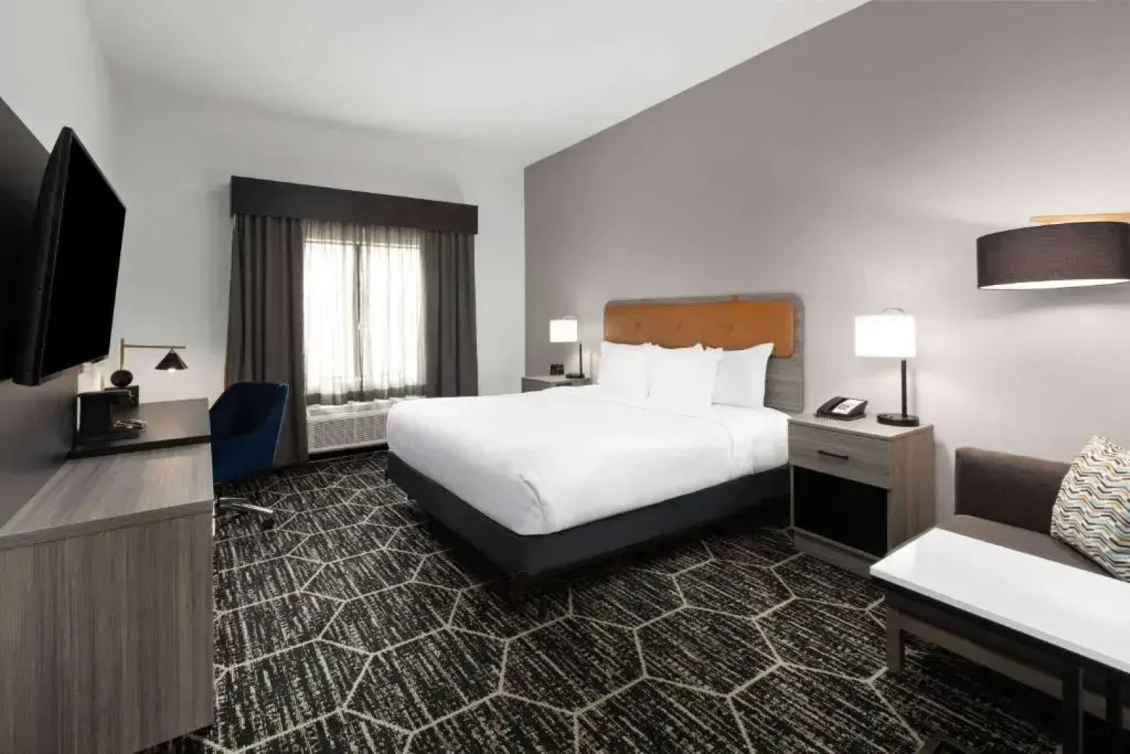 La Quinta Inn & Suites by Wyndham Meridian