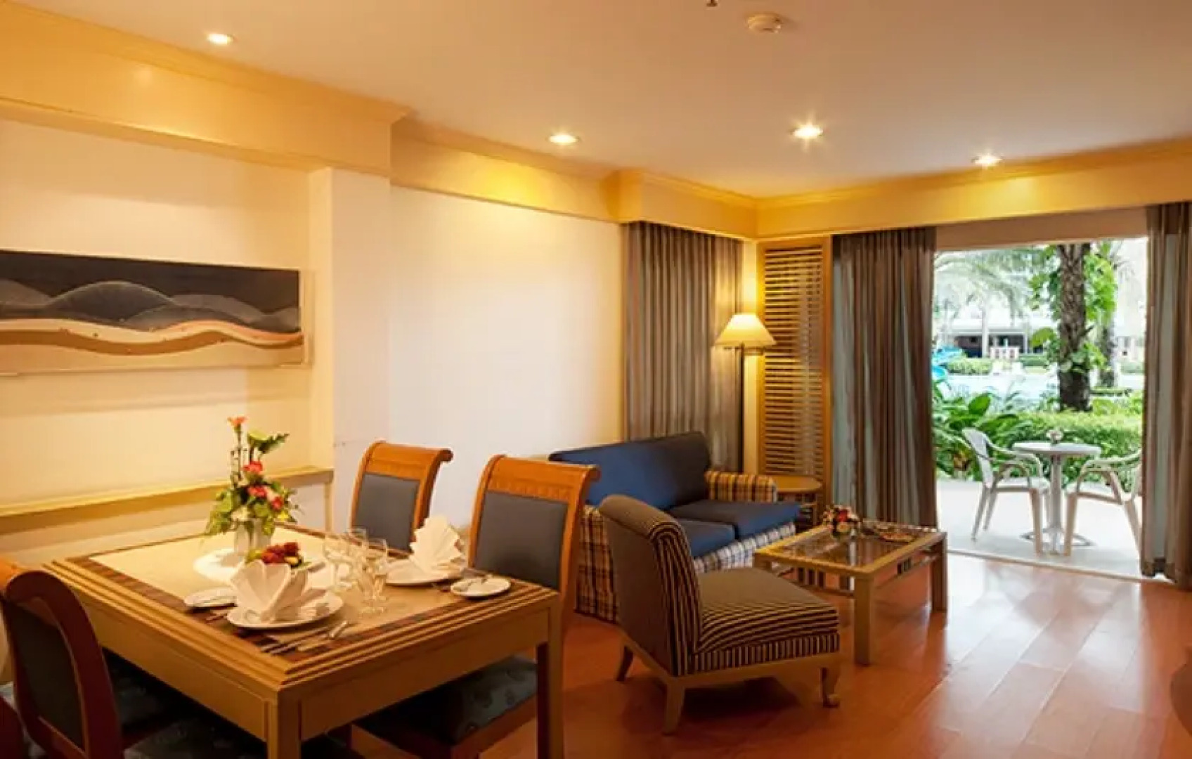 Springfield Beach Resort