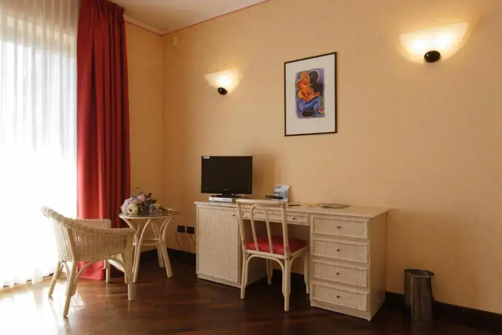 Отель Serravalle Golf